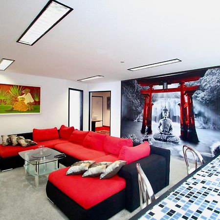 Suite-Apartment-Есен Екстериор снимка