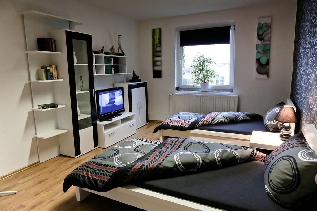 Suite-Apartment-Есен Екстериор снимка