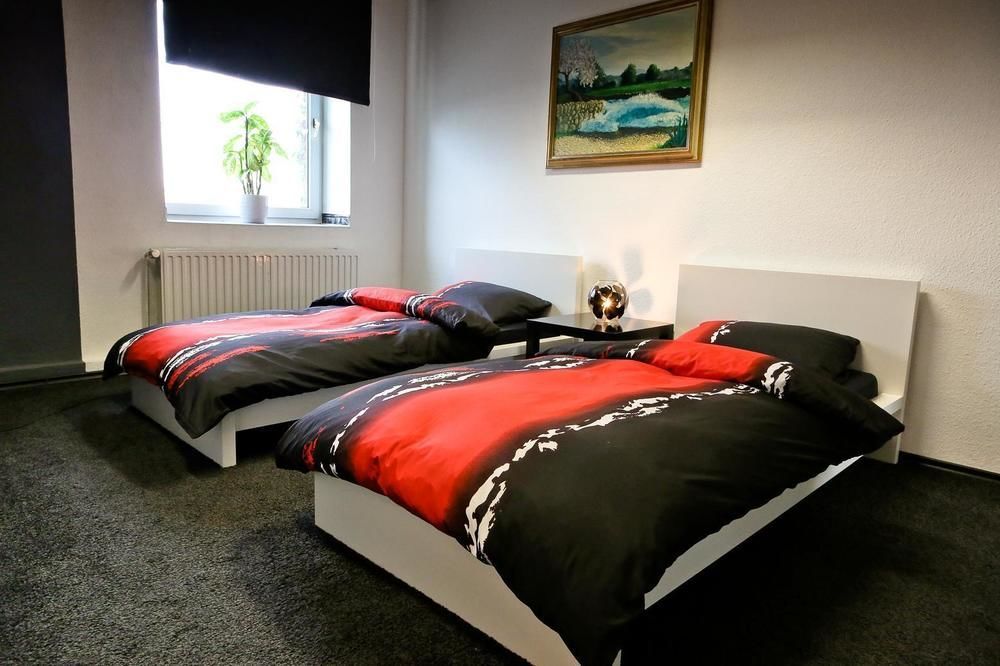 Suite-Apartment-Есен Екстериор снимка